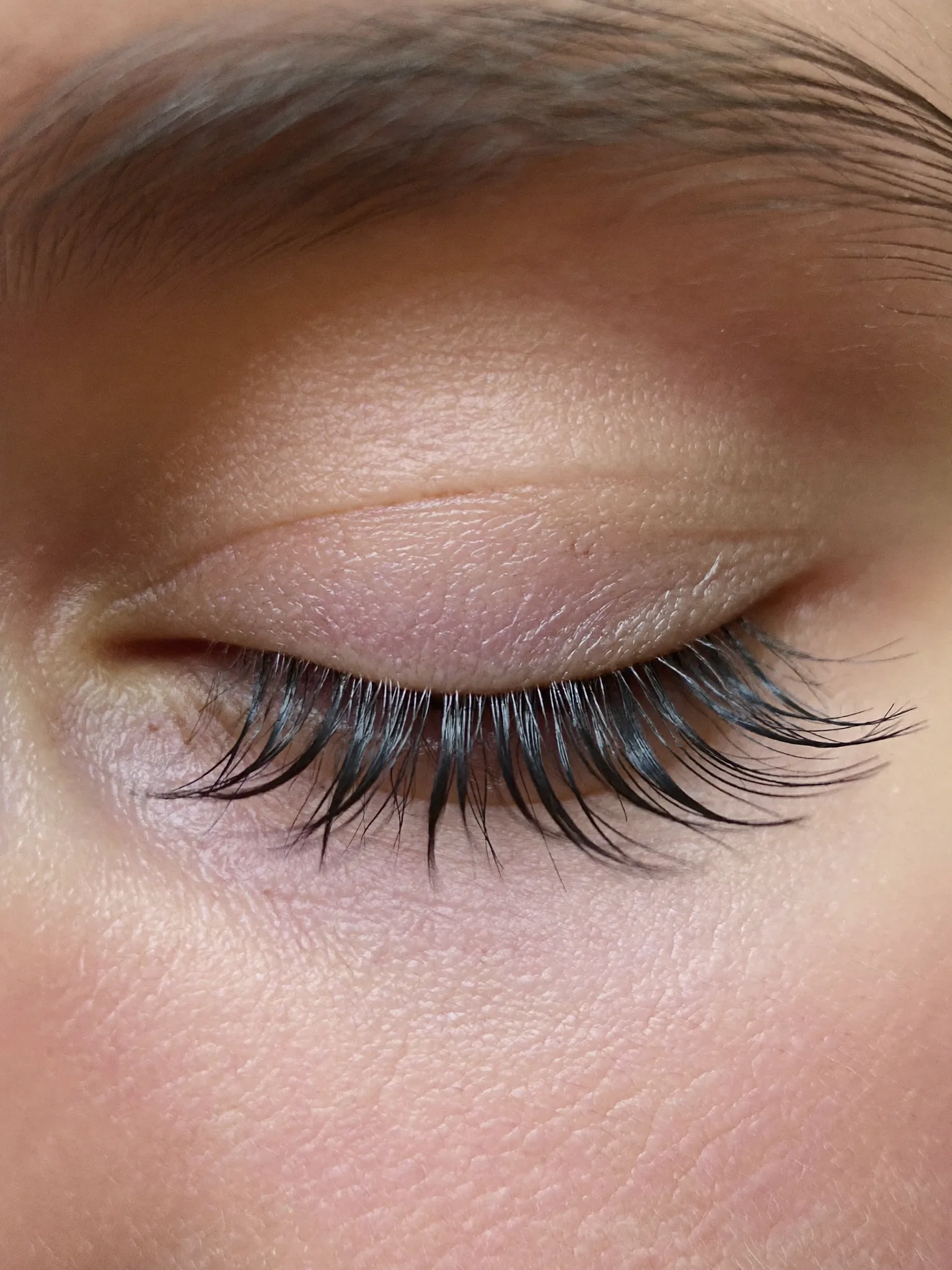 Hybrid set, hooded-eye mapping